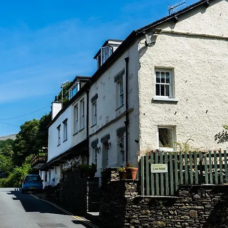 Treacle - * Ambleside